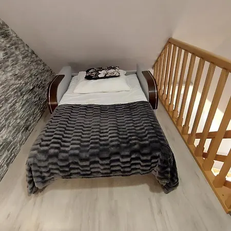 アパート U Beni *